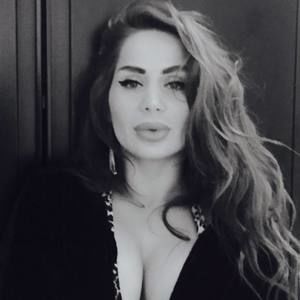 Meet your Posher, Ina